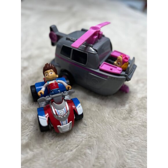 Paw Patrol Skyes Helicopter & Rider Figure Set - Picture 2 of 8